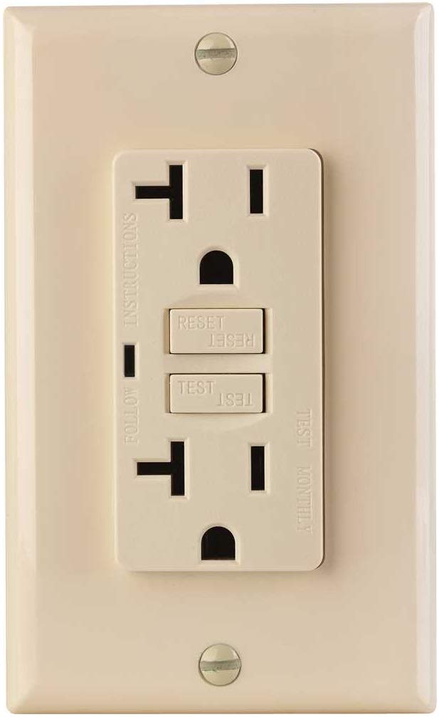 Preferred Industries GFCI Receptacle Ivory NEMA 5-20R 120V 20A Wall Plate