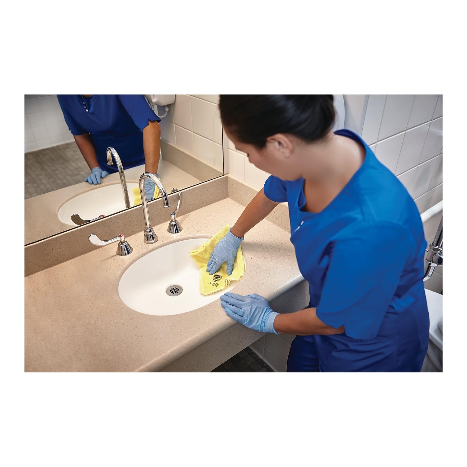 Rubbermaid HYGEN Microfiber Cleaning Cloth Yellow 16x16 Pack of 12 Durable