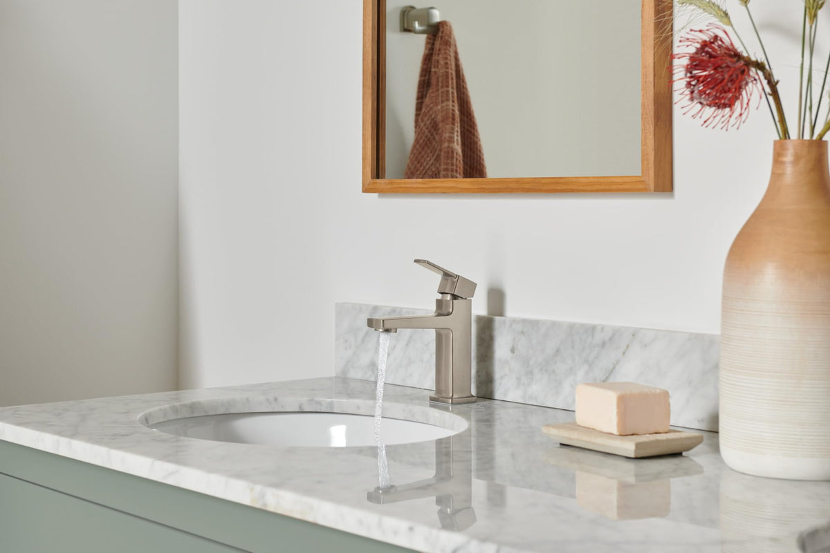 Peerless Ezra Single Hole Bathroom Faucet, Brushed Nickel Bathroom Sink Faucet, Single Handle Bathroom Faucet, Bath Faucet, Push Pop-Up Drain Assembly, Brushed Nickel P1571LF-BN