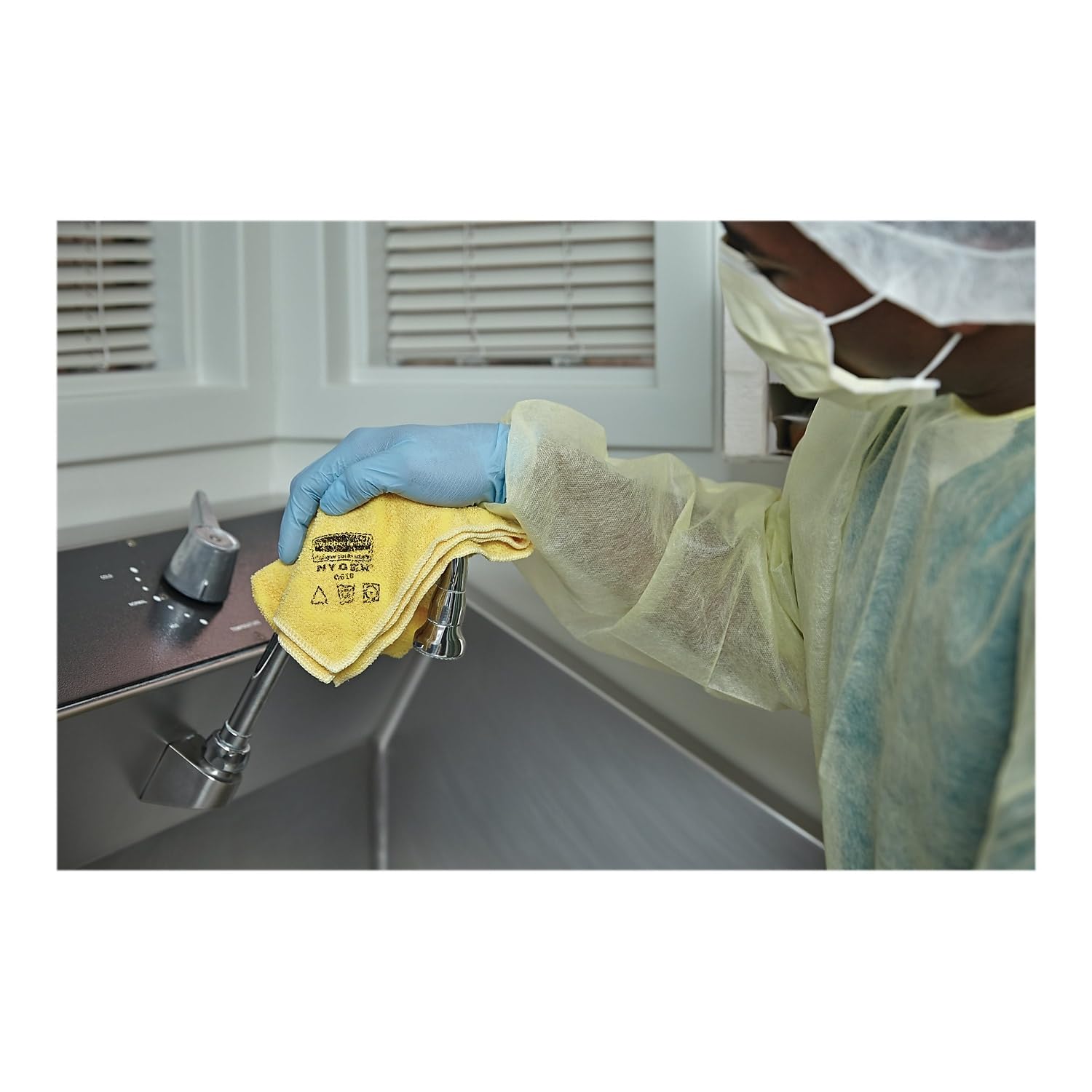 Rubbermaid HYGEN Microfiber Cleaning Cloth Yellow 16x16 Pack of 12 Durable