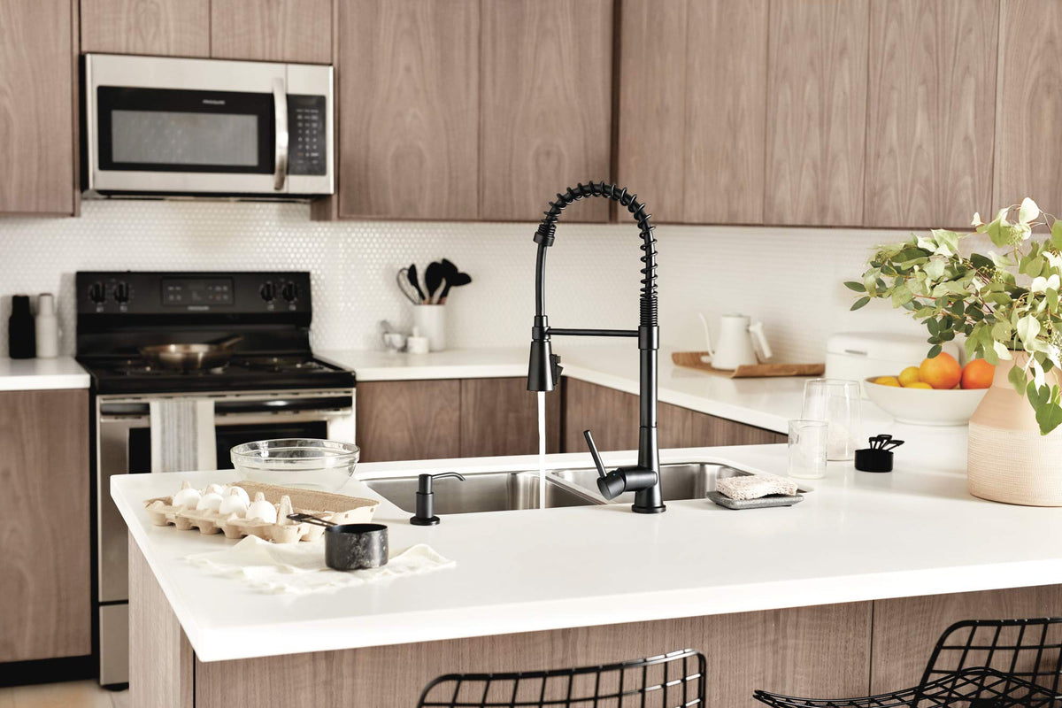 Peerless P7948LF-BL Precept Pull-Down, Matte Black