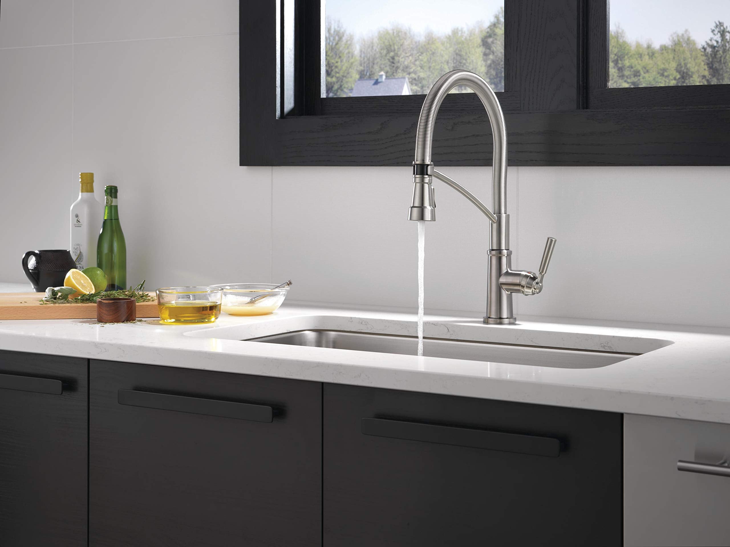 Peerless Westchester Single-Handle Spring Spout Kitchen Sink Faucet with Pull Down Sprayer, Stainless P7924LF-SS