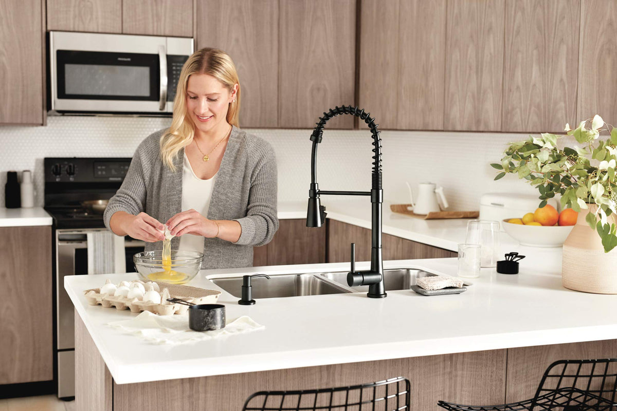 Peerless P7948LF-BL Precept Pull-Down, Matte Black