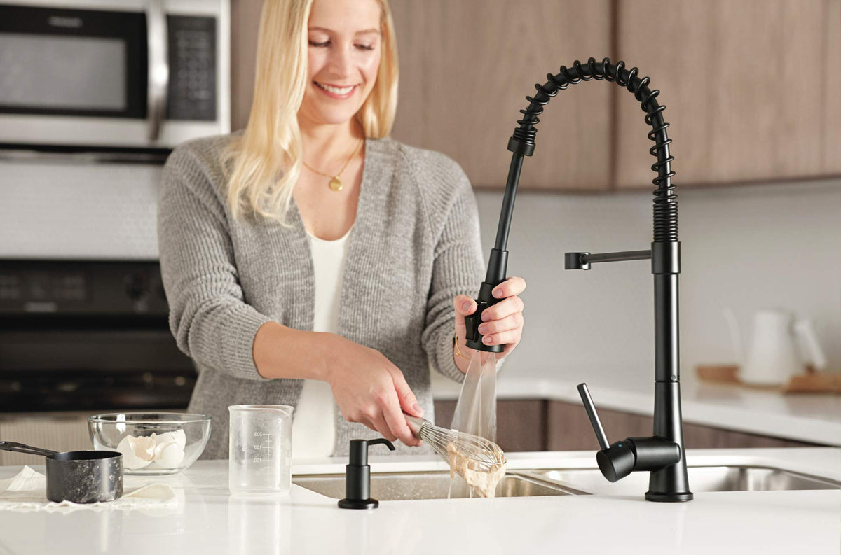 Peerless P7948LF-BL Precept Pull-Down, Matte Black