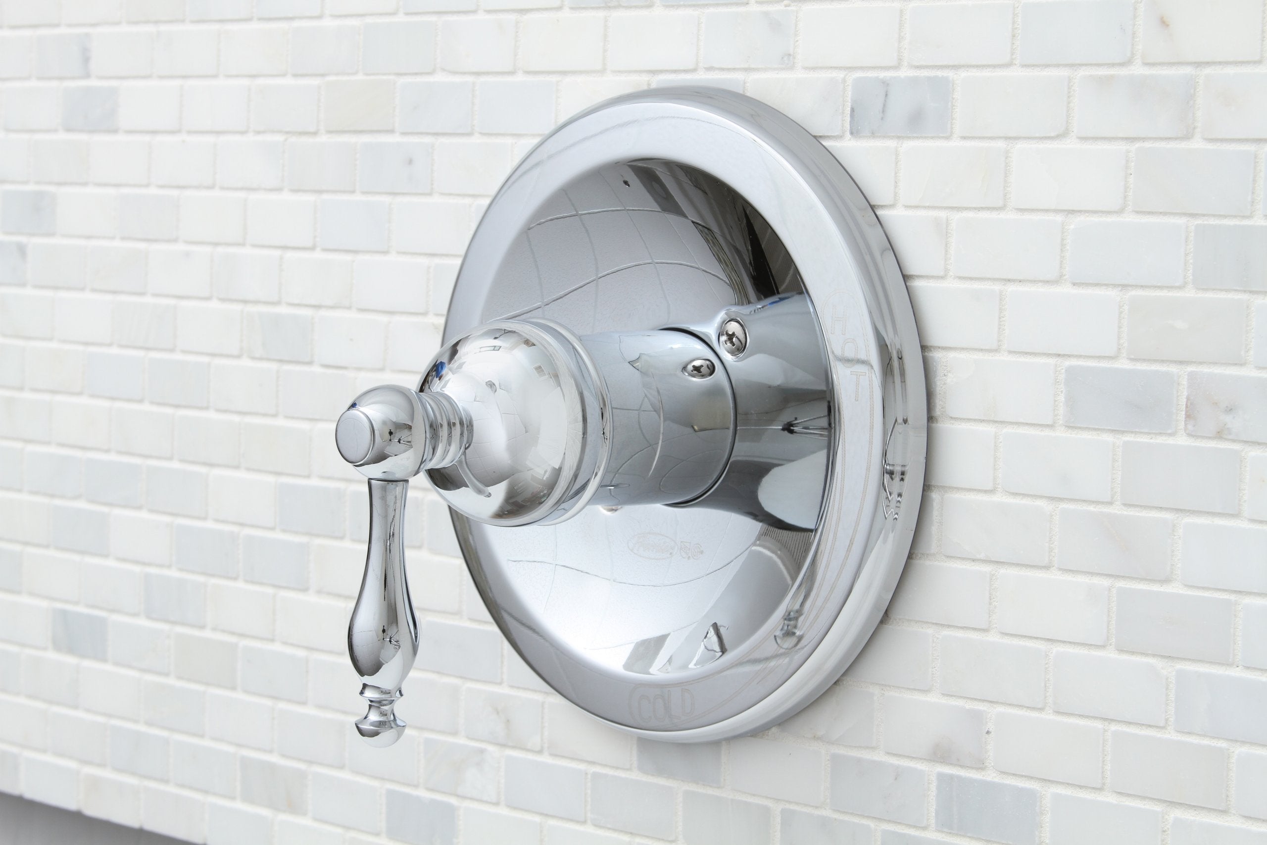 Premier Wellington Single-Handle Tub & Shower Faucet – Chrome 119273