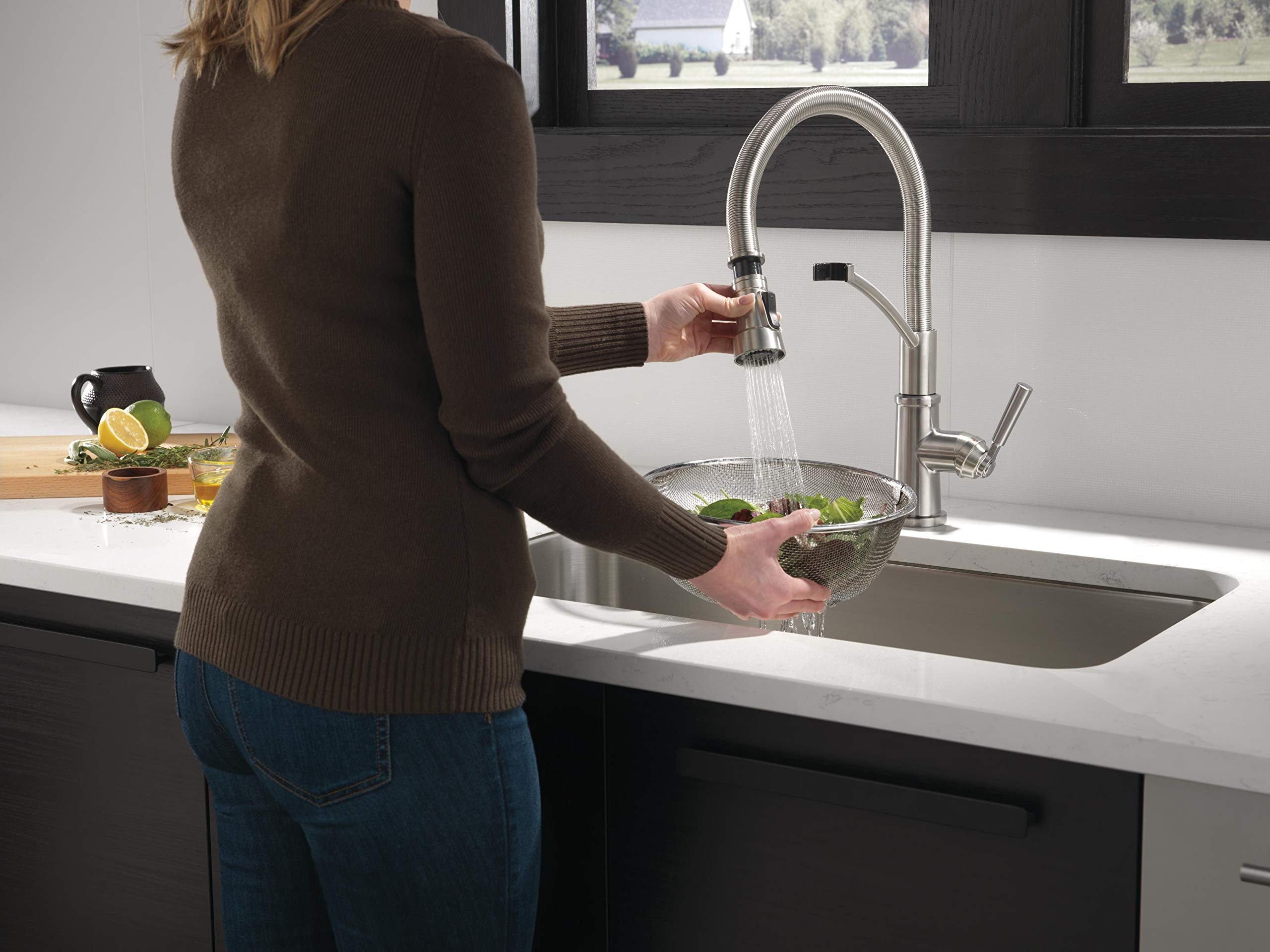 Peerless Westchester Single-Handle Spring Spout Kitchen Sink Faucet with Pull Down Sprayer, Stainless P7924LF-SS