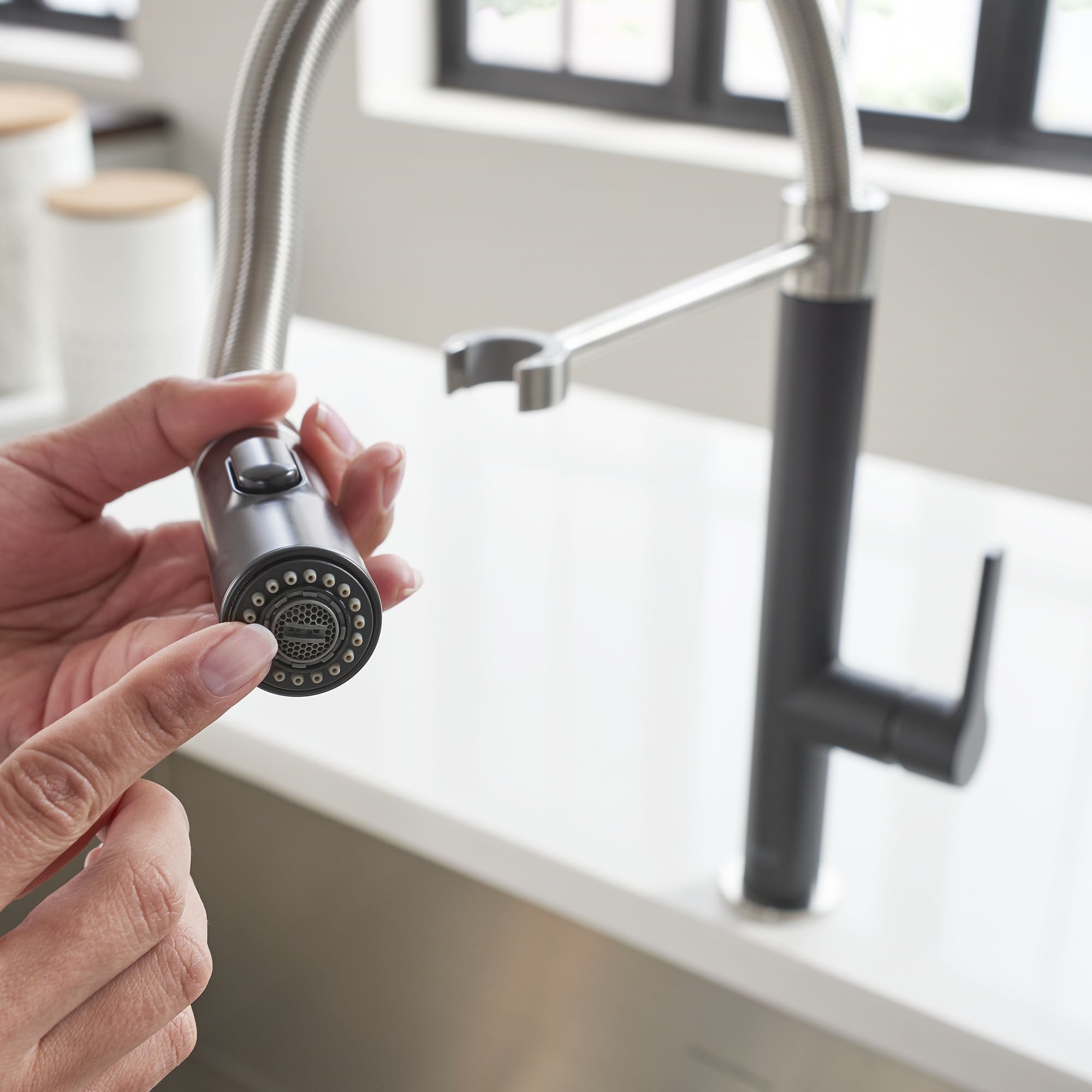 American Standard 7033350.243 Cayenne Pull-Down Matte Black/Stainless Kitchen Faucet, Soap Dispenser