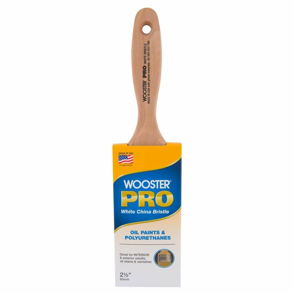 Wooster Pro 2-1/2 in. White China Bristle Flat Brush