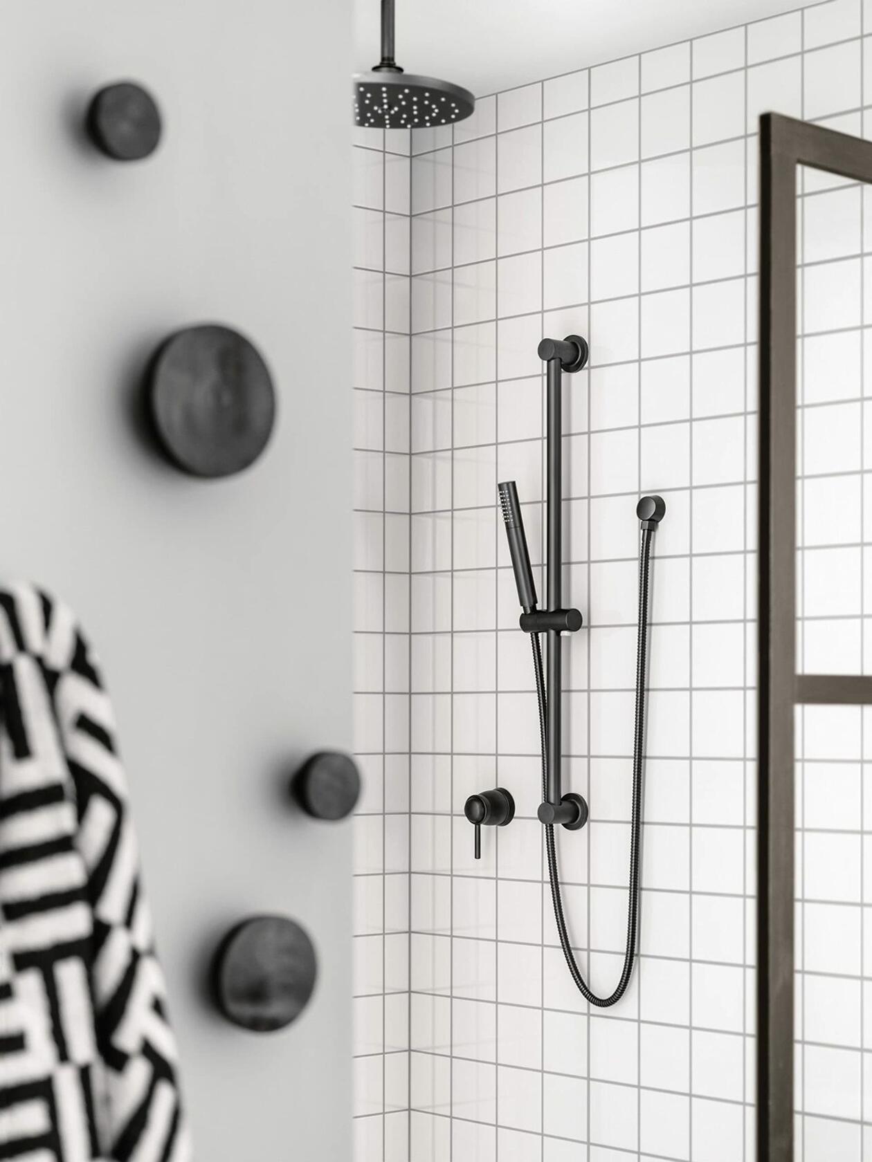 Moen A725WR Round Wrought Iron Drop Ell Handheld Shower Wall Connector