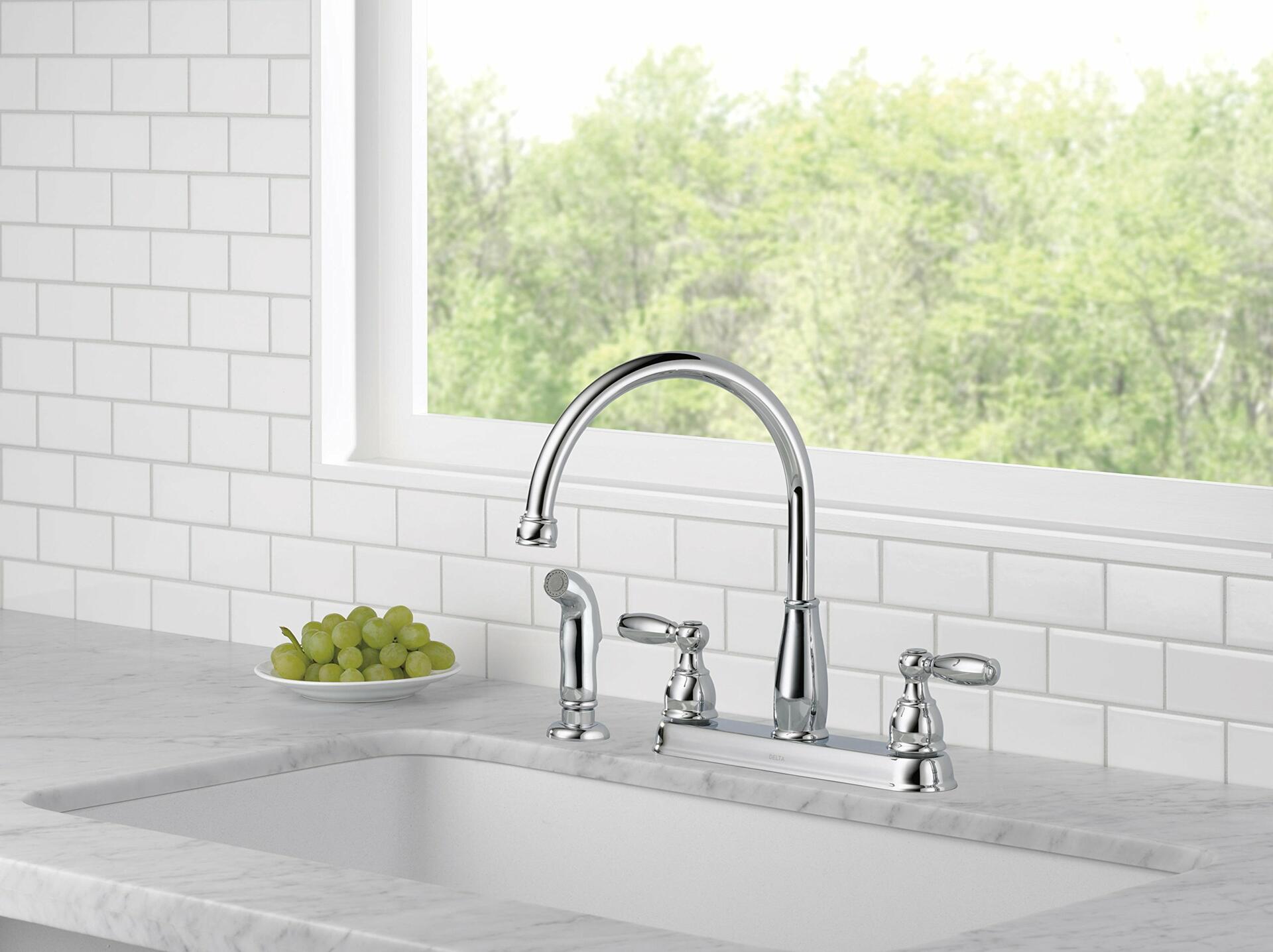 Delta Faucet 21988LF Two Handle Kitchen Faucet with Spray, Chrome