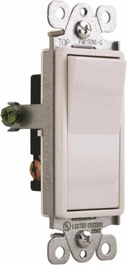 Preferred Industries 2499641 120-277V 15 Amp Three Way Decorative Rocker Switch White