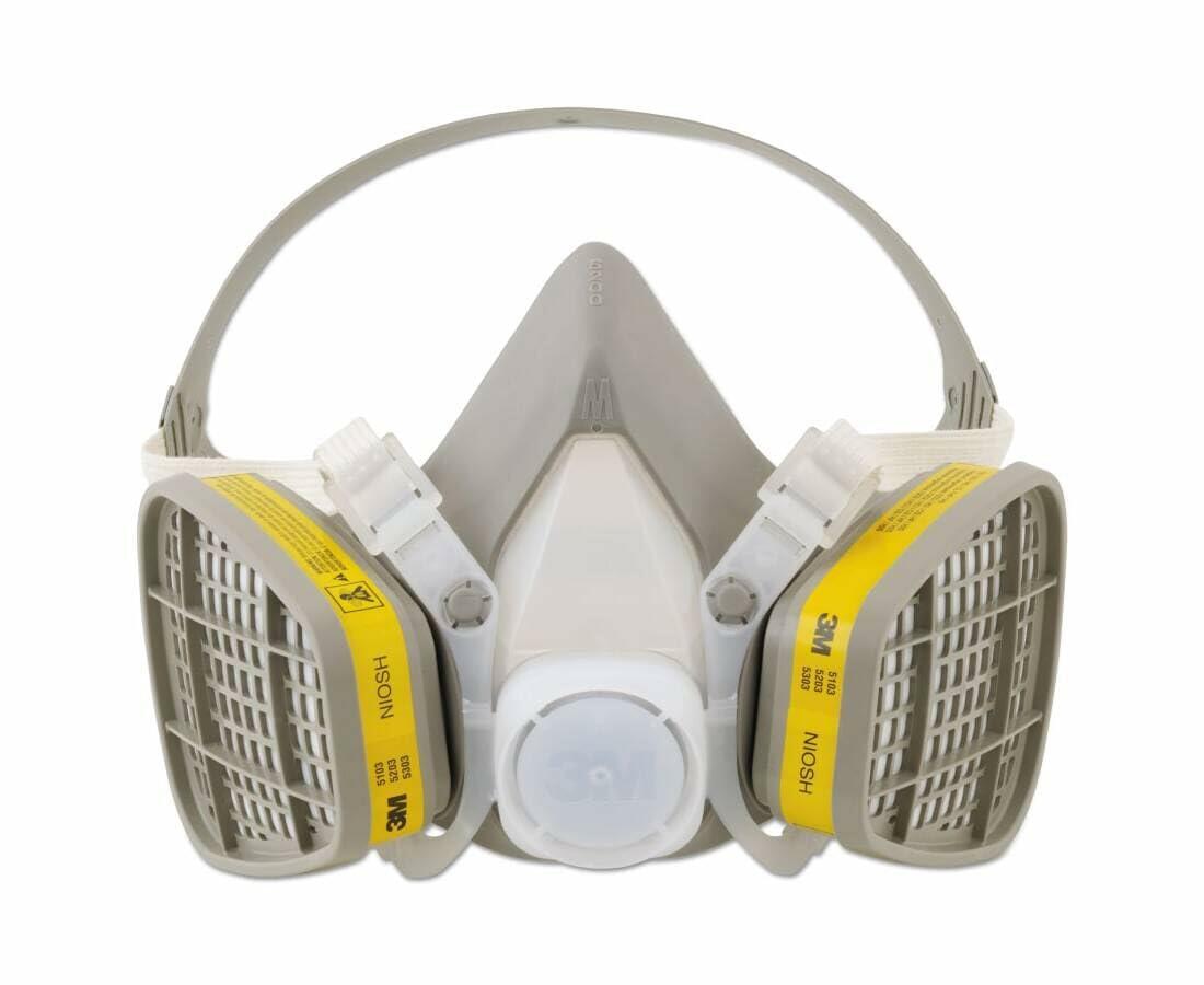 3M Medium 5000 Series 3MR5203 Half Face Disposable Air Purifying Respirator